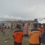 Personel Satgas SAR Lhokseumawe Beri Rasa Nyaman di Objek Wisata