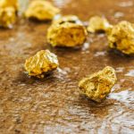 Ilustrasi emas. Foto: National Geographic