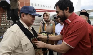 Prabowo Subianto dan Muzakir Manaf atau Mualem. Foto: Tim Media Prabowo Subianto