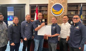 DPP Partai Nasdem memberikan rekomendasi kepada Ismail A. Manaf dan Azhar Mahmud sebagai bakal calon Wali Kota dan Wakil Wali Kota Lhokseumawe, Rabu, 17 Juli 2024. Foto: Istimewa