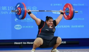 Lifter Aceh Nurul Akmal. Foto: NOC Indonesia