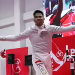 Atlet Anggar Aceh Indra Agus Setiawan meraih emas di nomor sabel putra. Foto: Line1.News/Yasir