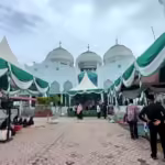 Masjid Al Ikhlas Batuphat Timur, Muara Satu, Lhokseumawe.