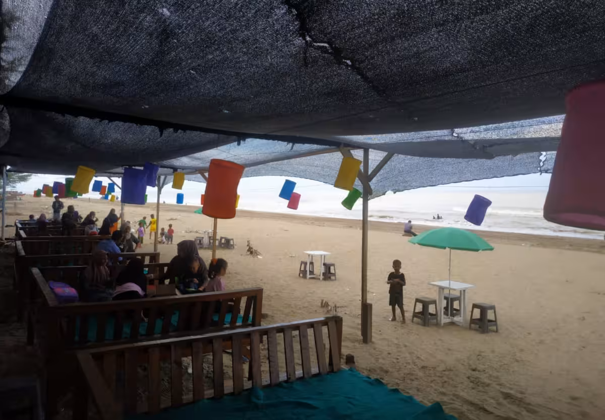 Pantai Bantayan 7