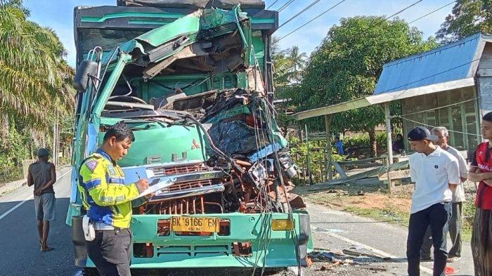 kondisi truk fuso hijau