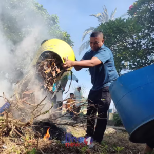 Gotong royong yasir line1news (3)