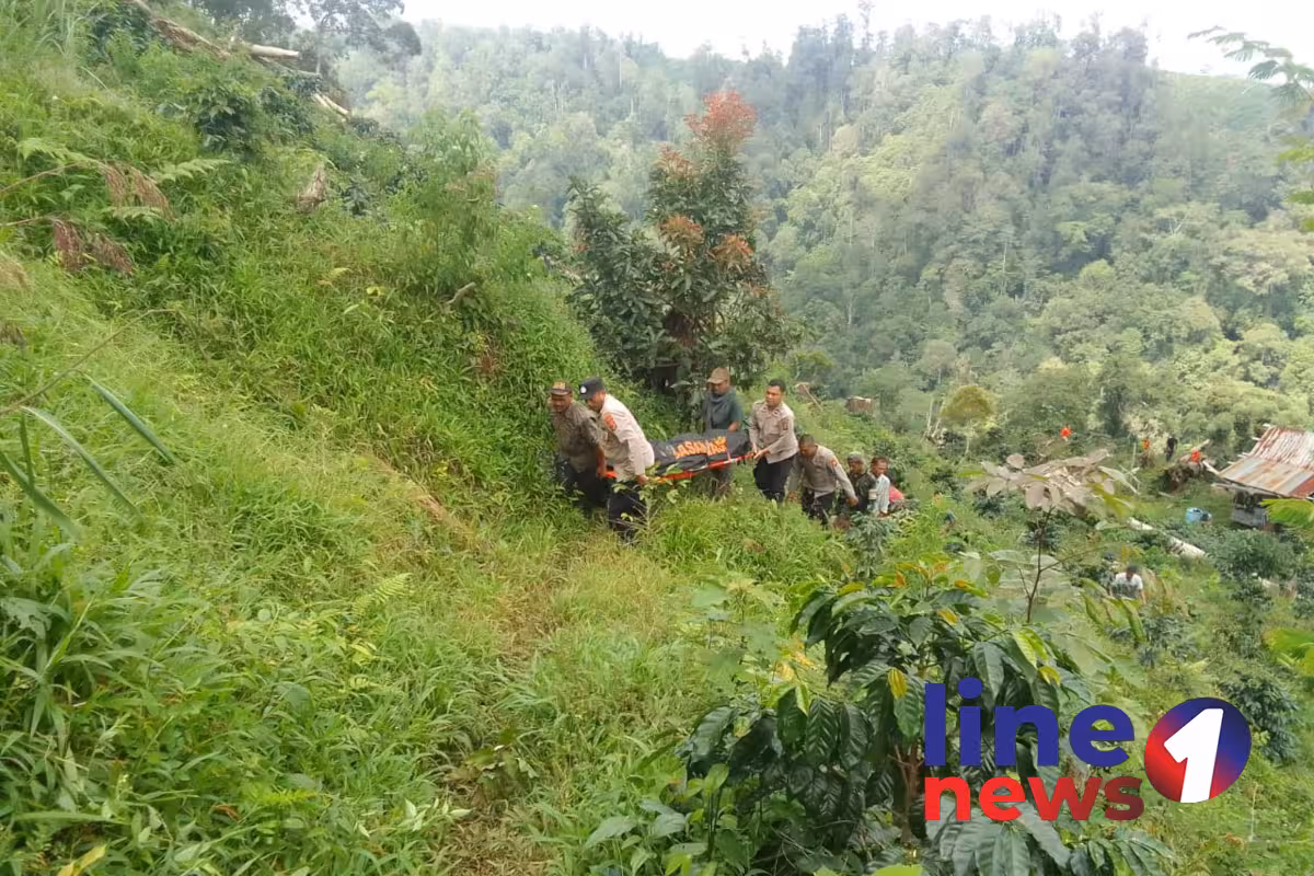 Tim SAR Gabungan evakuasi