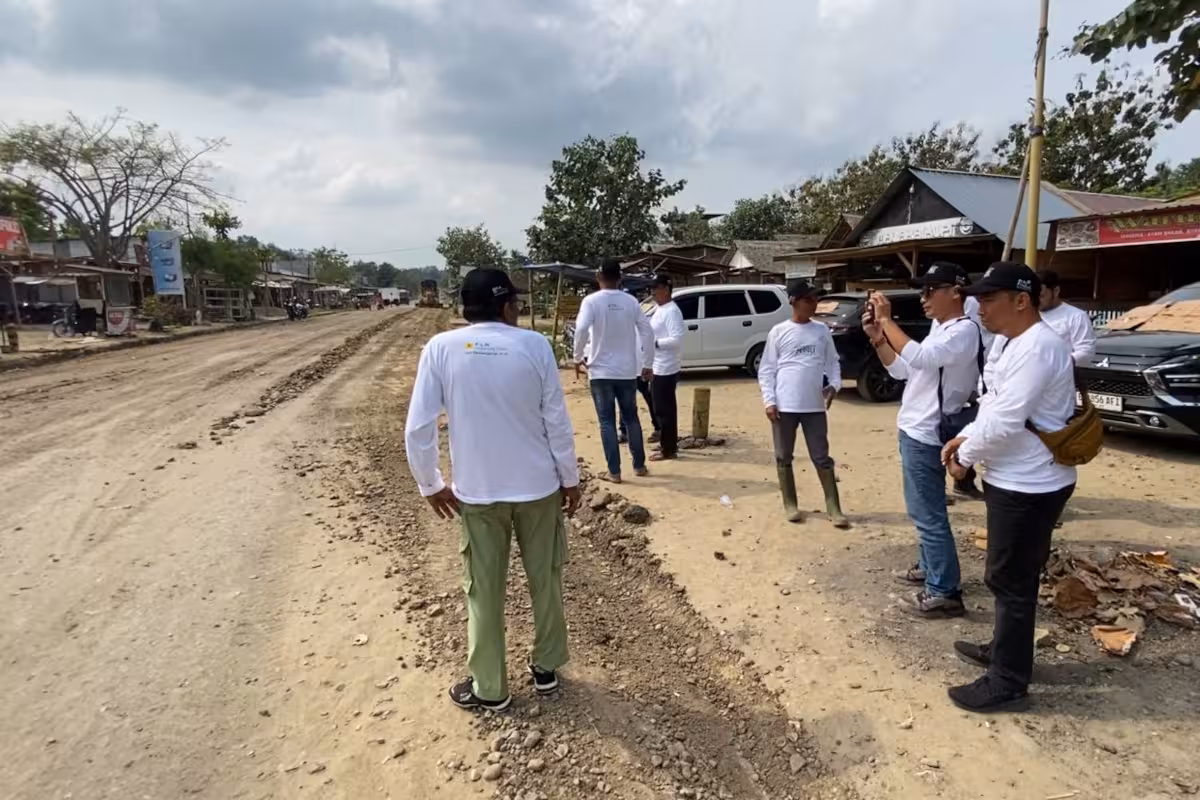 perbaikan jalan line pipa (5)