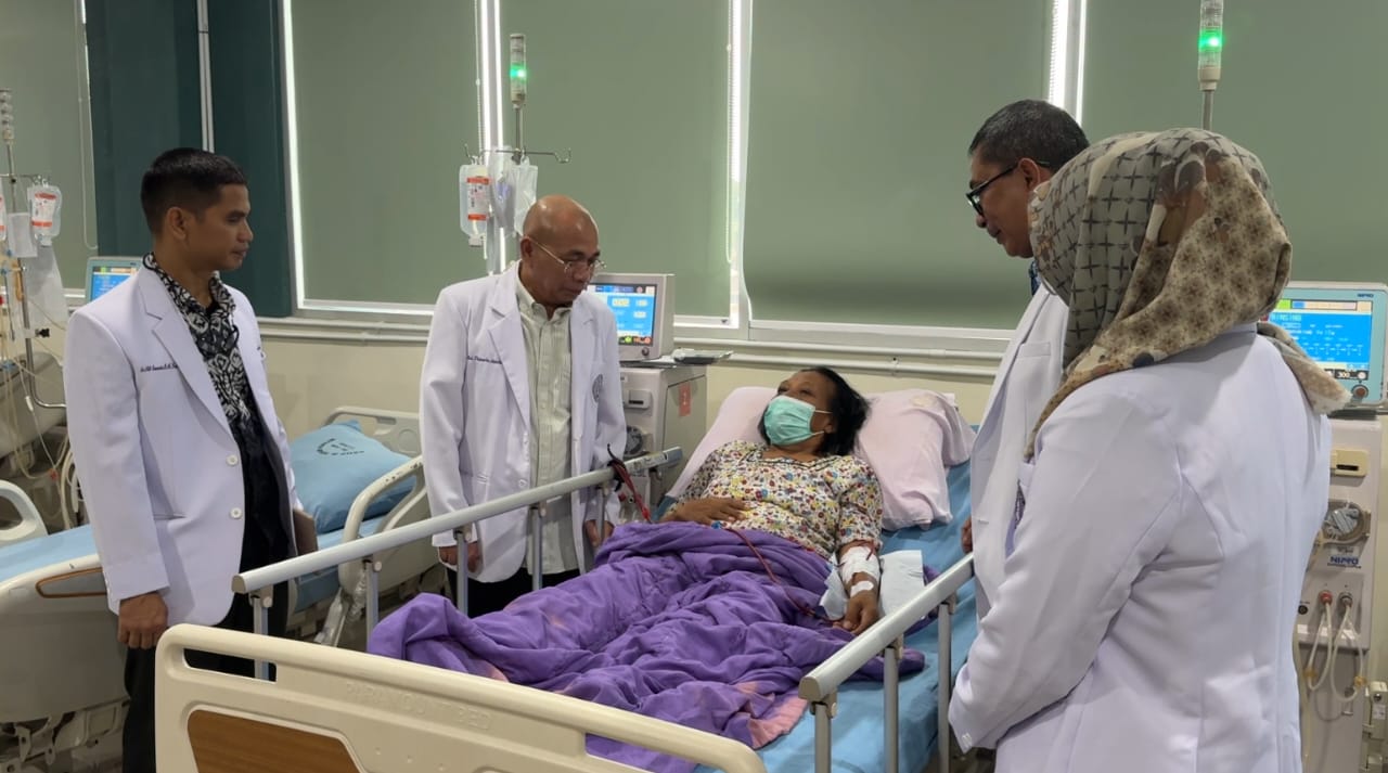 Pasien transplantasi ginjal RS Adam Malik