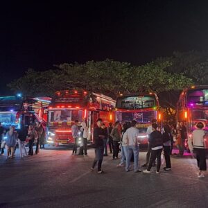 Penumpang mudik di terminal Banda Aceh