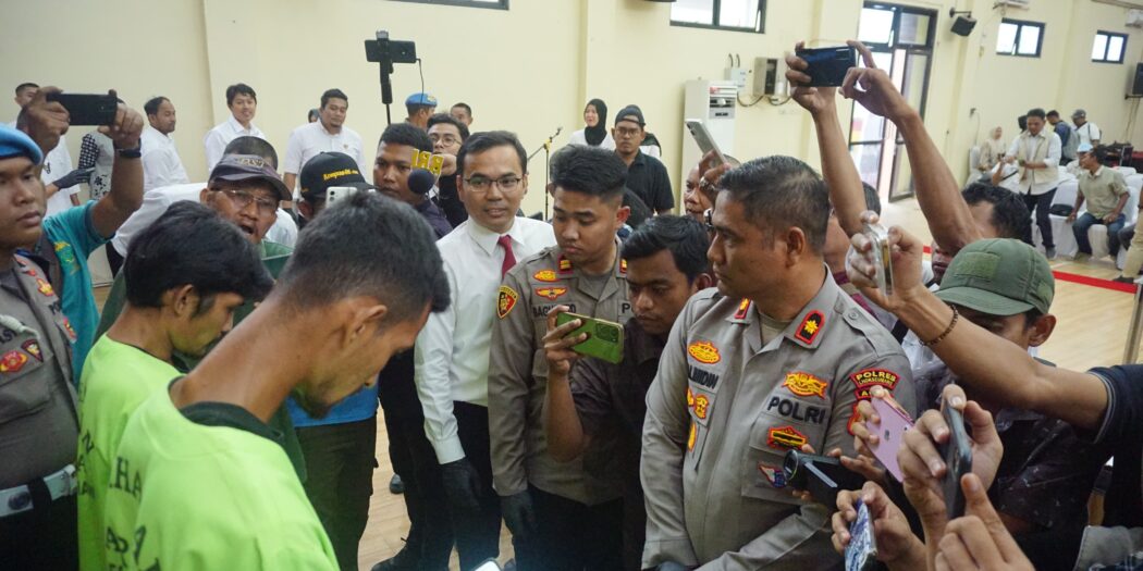 Dua tersangka pengedar sabu sabu di Aceh Utara