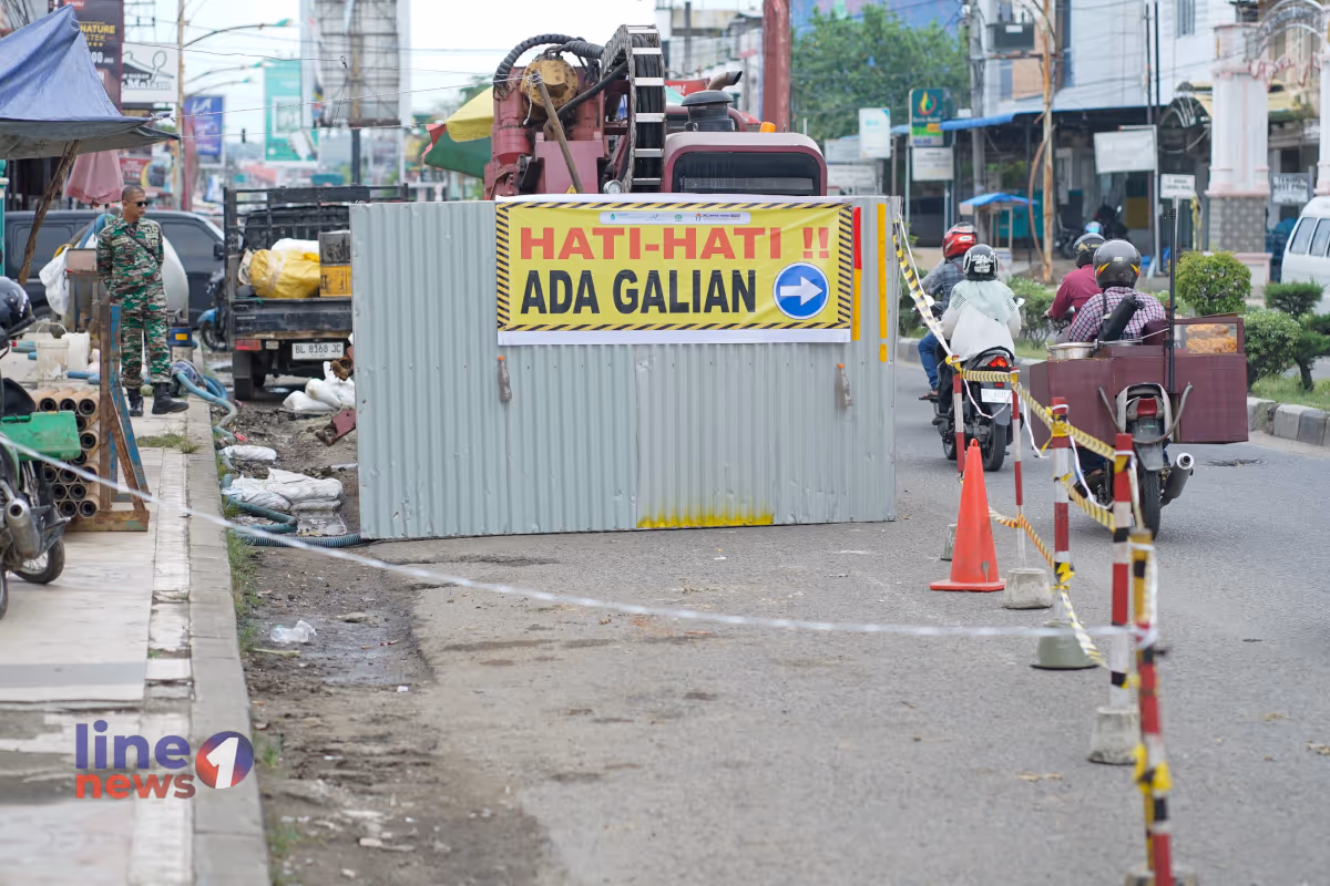 depan masjid cunda (1)