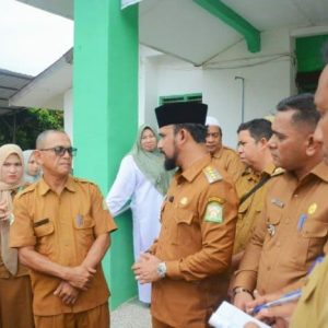 Bupati Al Farlaky sidak Puskesmas Pante Bidari