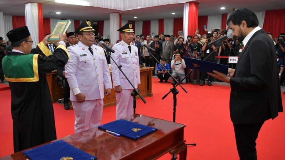 Mualem lantik Wali Kota Wakil Wali Kota Sabang2