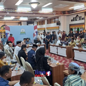 Rapat pembahasan 4 pulau