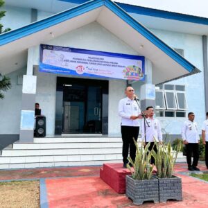 Kakanwil Dijenpas Aceh saat upacara peringatan HAN