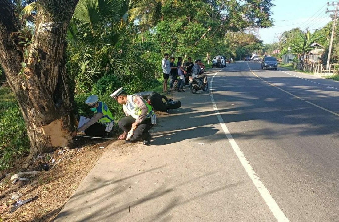 Polantas olah TKP kecelakaan di Seuneubok Pidie Atim