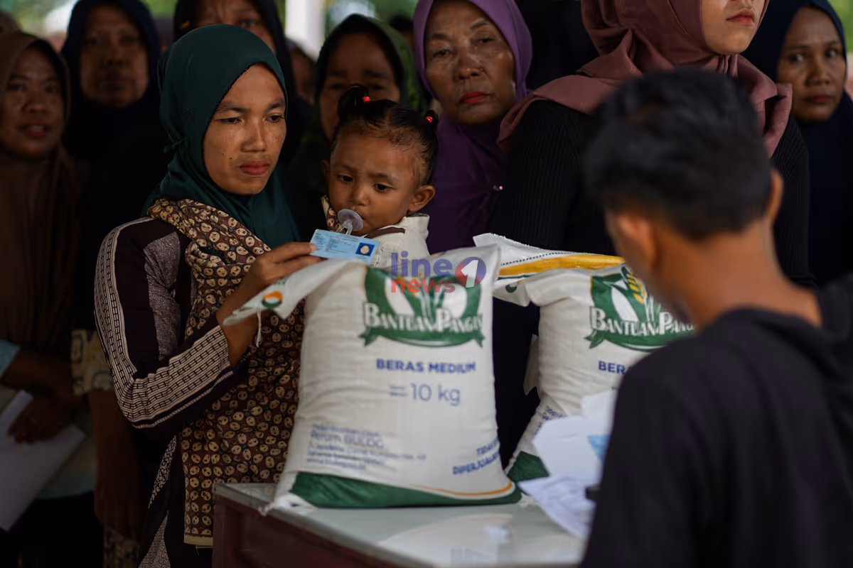penyaluran beras bantuan pangan line1.news yasir (6)
