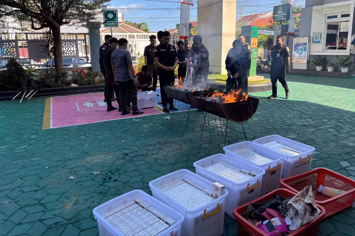 Pemusnahan barang bukti di Kejari Lhokseumawe