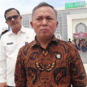 Wamen HAM Mugiyanto hadiri dua dekade damai Aceh