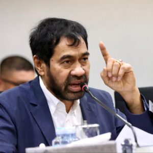 Gubernur Mualem di DPRA