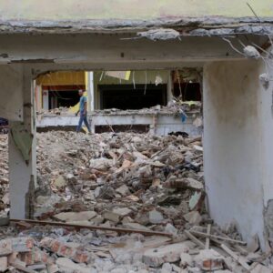 Pembongkaran bekas gedung Pasar Aceh Shopping Center