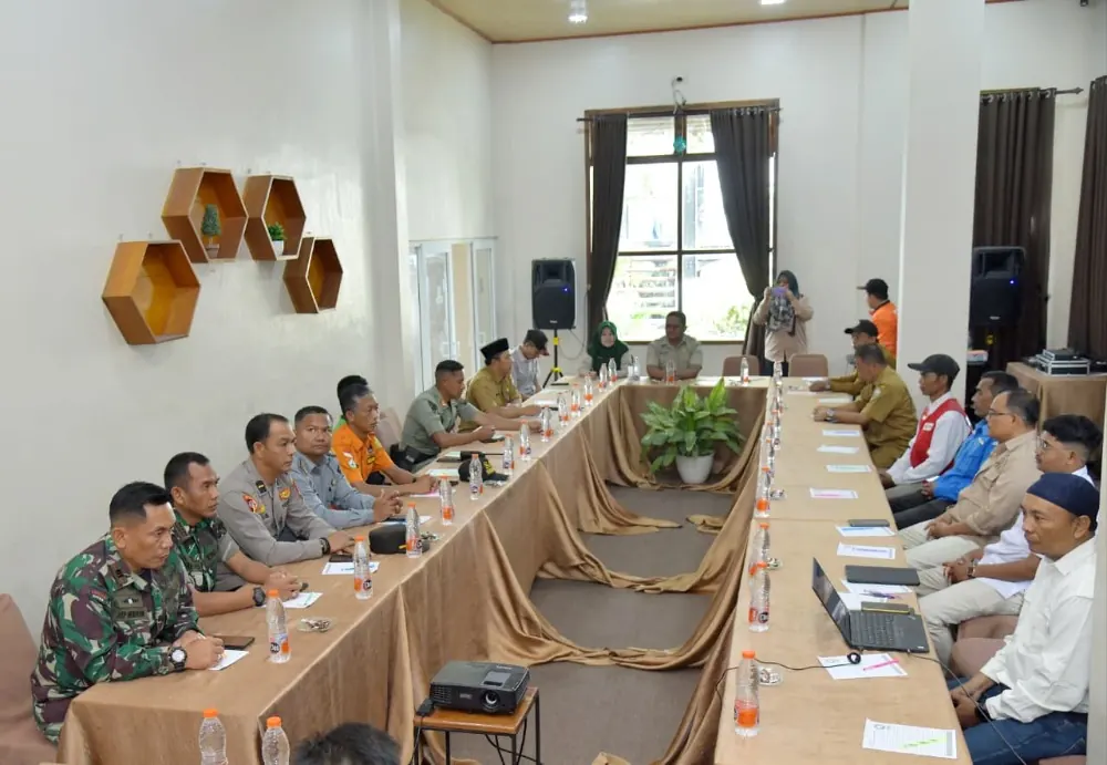 Rapat persiapan simulasi Gunung Burni Telong