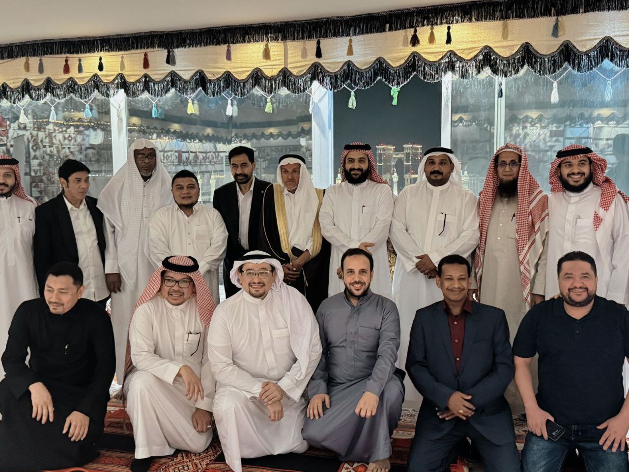 Mualem bertemu pengusaha di Kota Suci Makkah