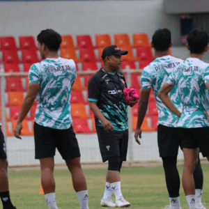 Persiraja latihan di Stadion Dimurthala