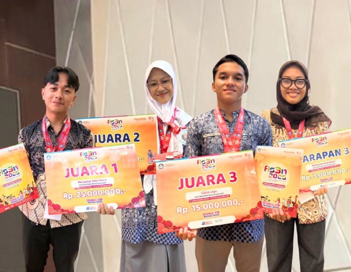 4 siswa Aceh yang meraih juara di FLS3N