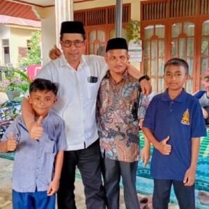 Bupati Haili dan Teungku Aulia Iska