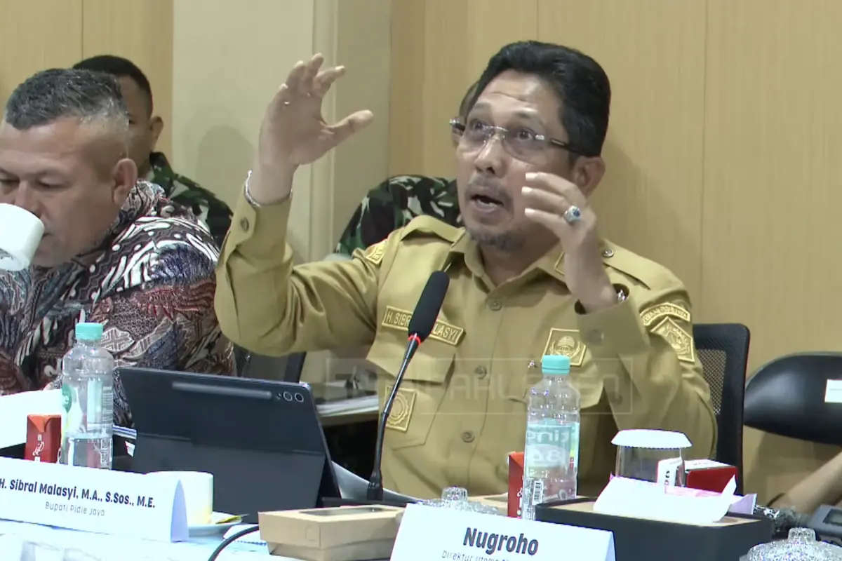 Bupati Pidie Jaya Sibral Malasyi