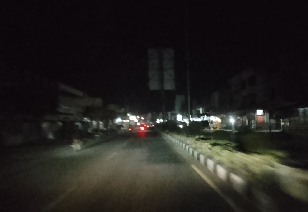 Jalan masuk kota Lhokseumawe dekat Simpang Selat Malaka