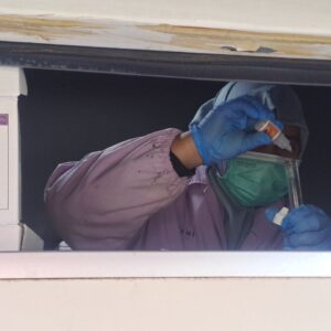 Petugas BBPOM uji takjil Aceh besar