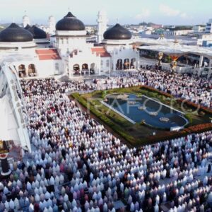 Salat Idulfitri 1447 Hijriah di Masjid Raya Baiturrahman Banda Aceh