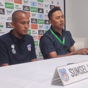 Asisten Pelatih Sumsel United Amirul Mukminin konferensi pers usai laga melawan Persiraja Banda Aceh