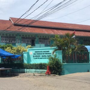 Penampakan SDN 1 Banda Sakti dari arah Jalan Samudera Lhokseumawe