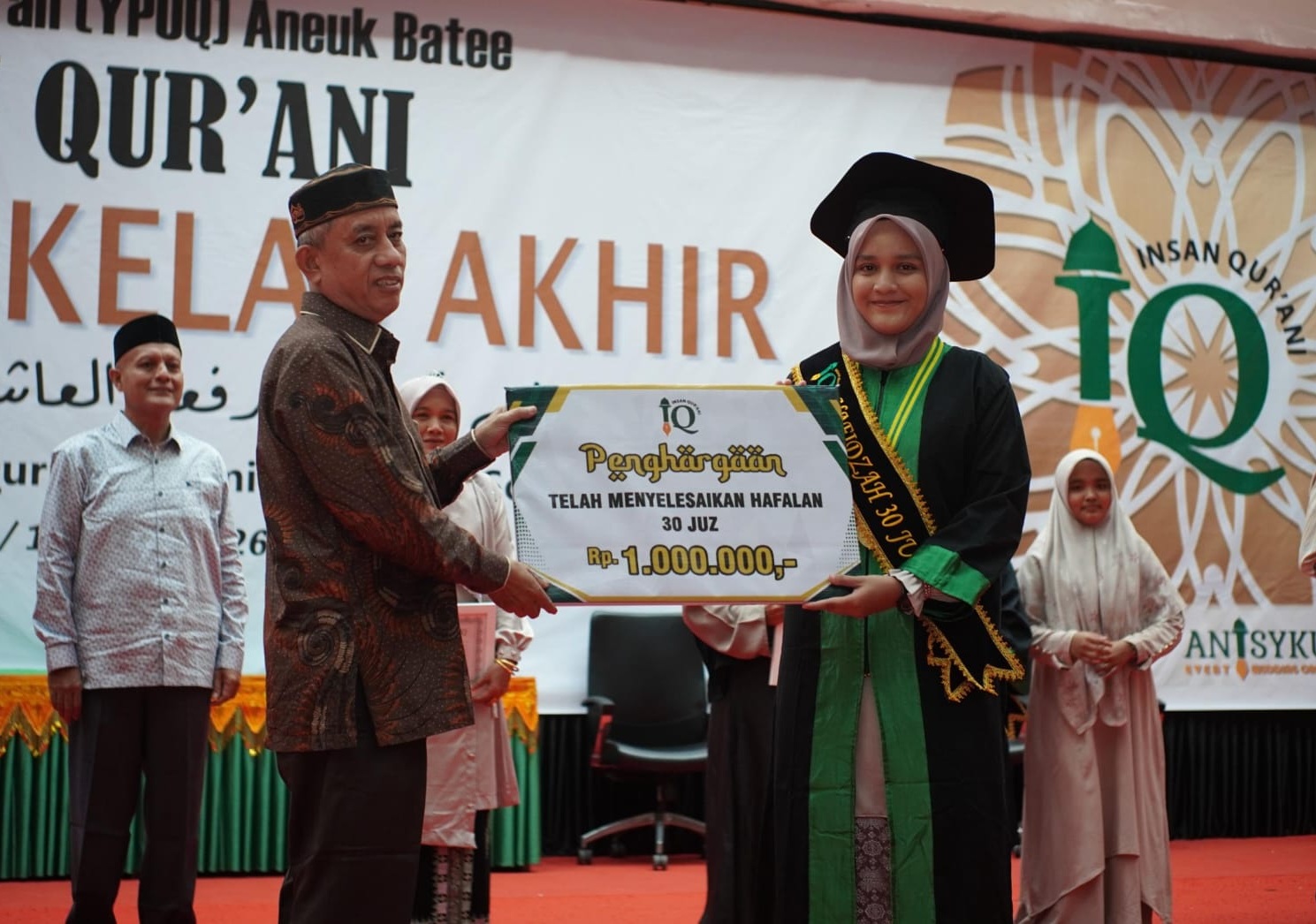 Wisuda santri Dayah IQ Aceh Besar