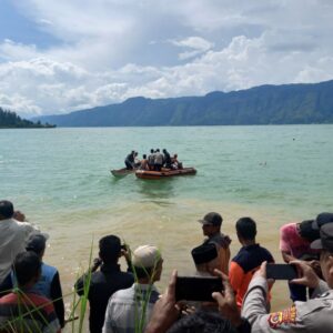 Pencarian korban tenggelam di Danau Lut Tawar