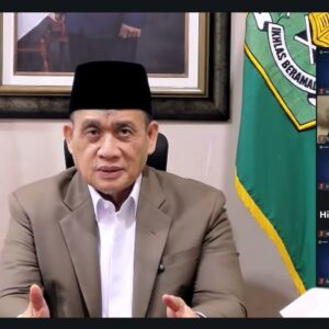 Wamenang Romo Syafii dalam Majelis Mujahadah
